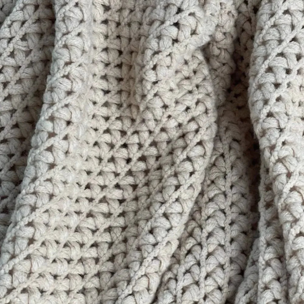 Cable Knit Throw Blanket, Lightweight Farmhouse Throw