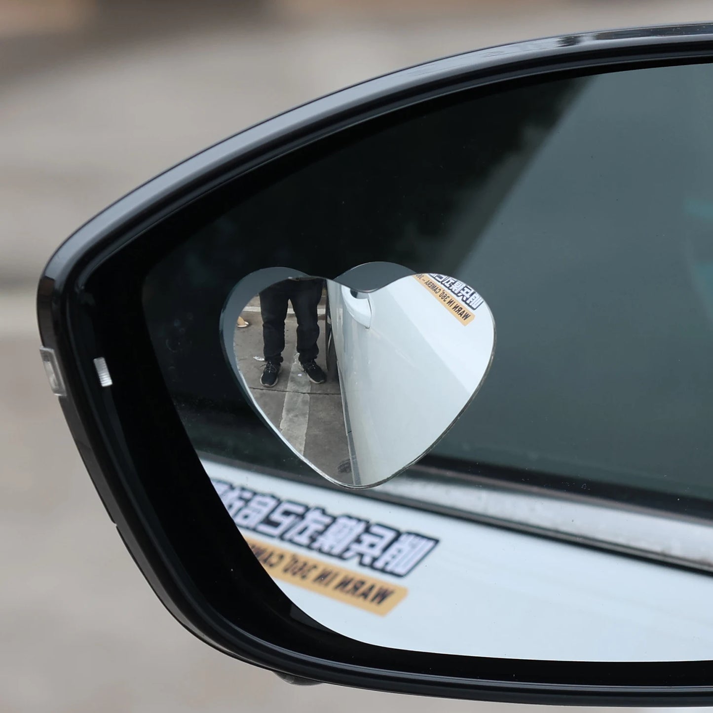 New Adjustable Heart Shaped Car Reversing Aid Rearview Convex Mirror Car Blind Spot Rearview Mirror 360 Degree 2PCS/SET
