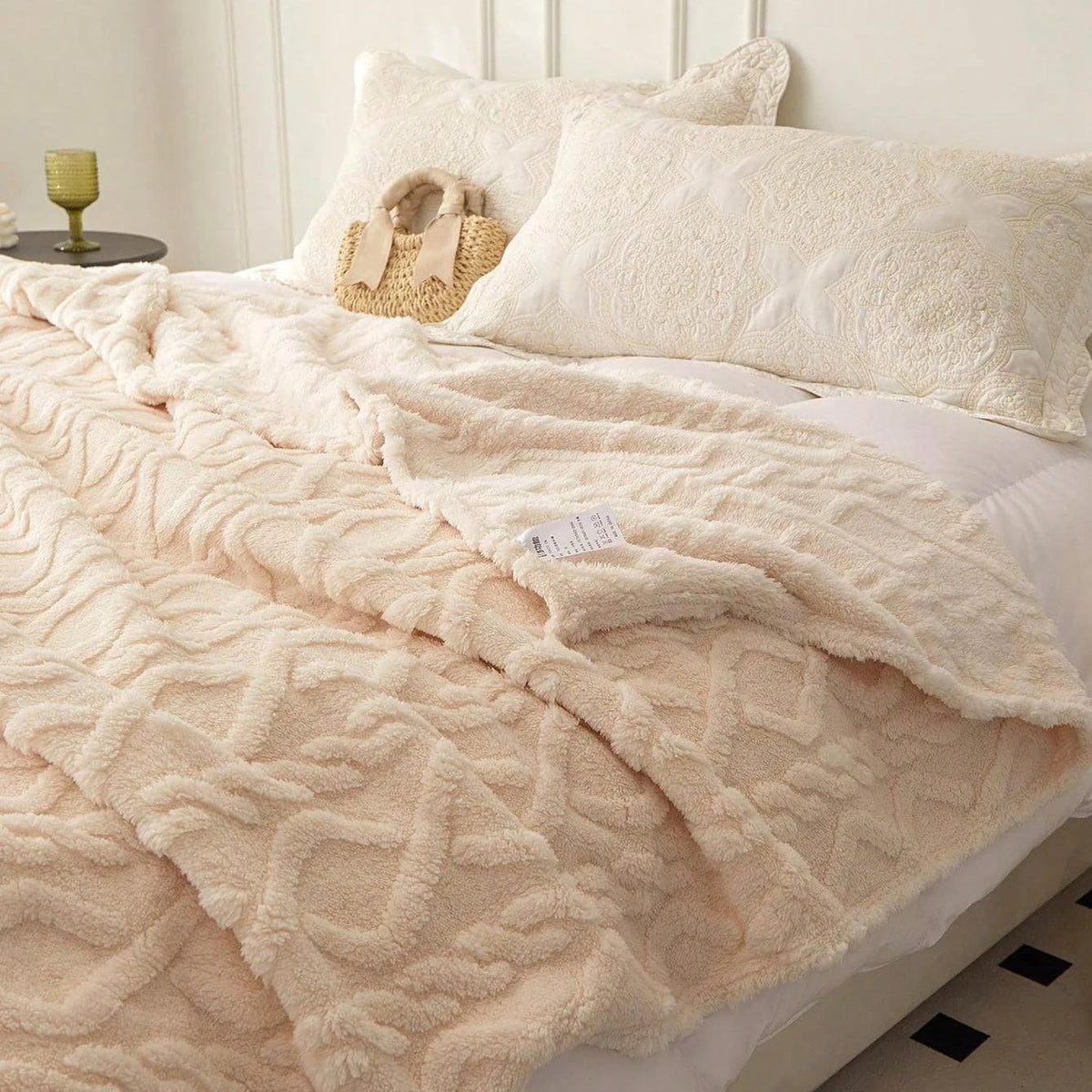 Lightweight Coral Fleece Blanket - Single-Layer Throw for Bed and Sofa - photo 5