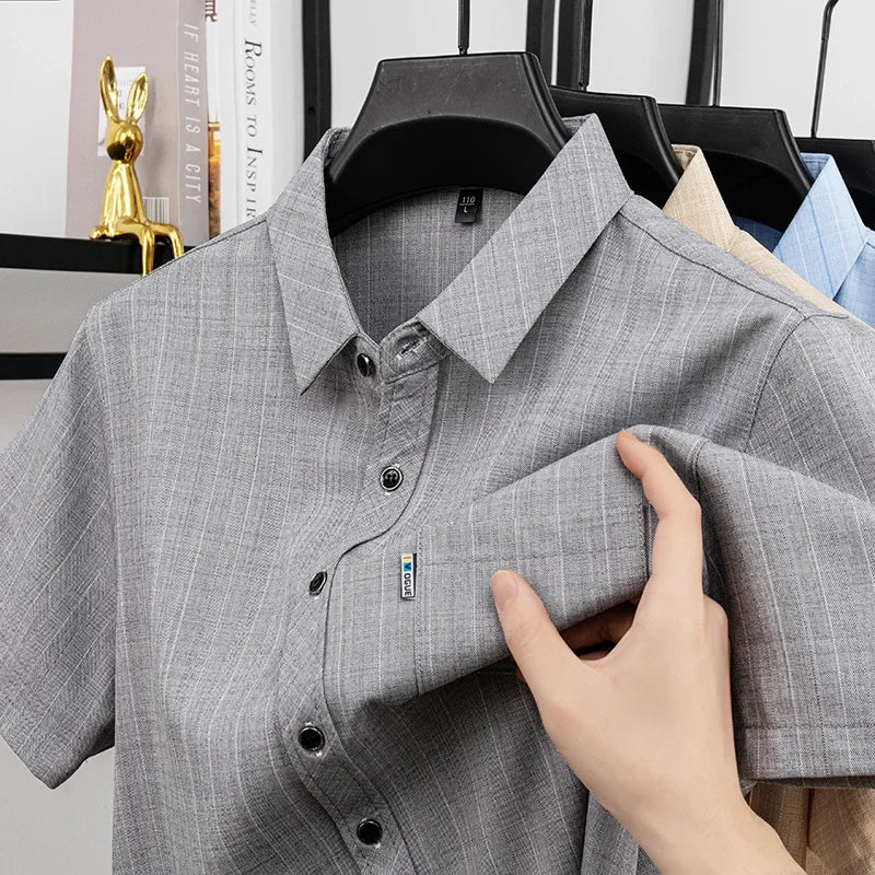 Men's Casual Short-Sleeve Shirt - Soft Wrinkle-Resistant, Travel