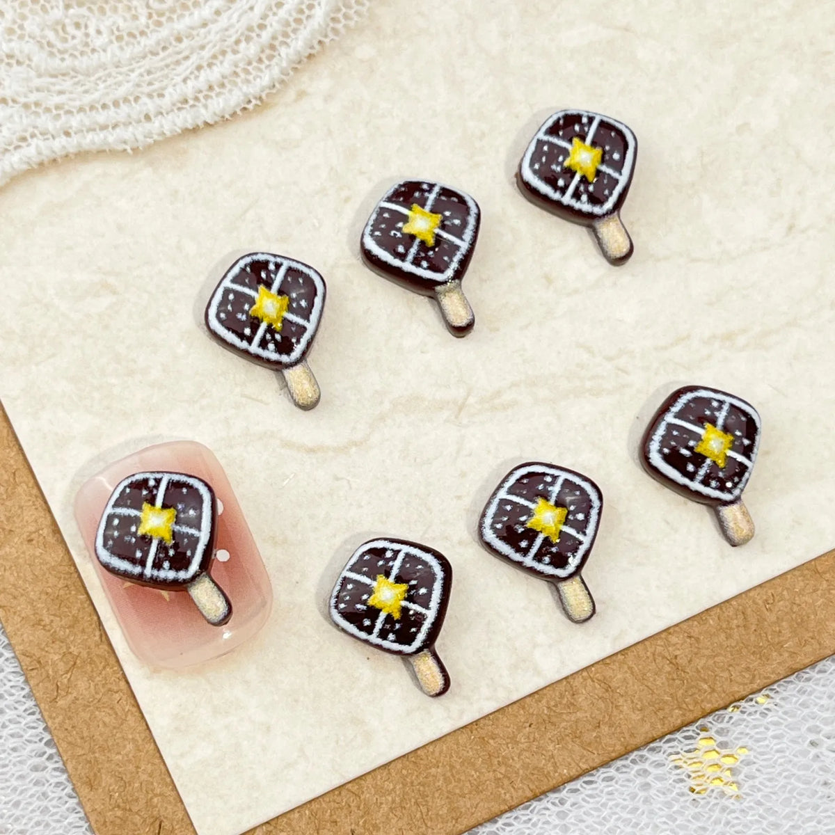 Christmas Resin Nail Charms Food Play Candy Nail Art Accessories Realistic 3D Chocolate Cake Design DIY Wearable Nail Decoration