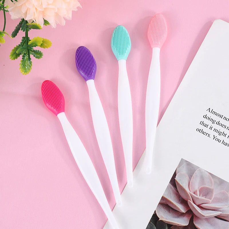 5 Pcs Lip Scrub Brush Silicone Brush Tool Double Sided Mini Exfoliating Brush Exfoliating Lip Brush Lip Scrub Tool for Dark Lips