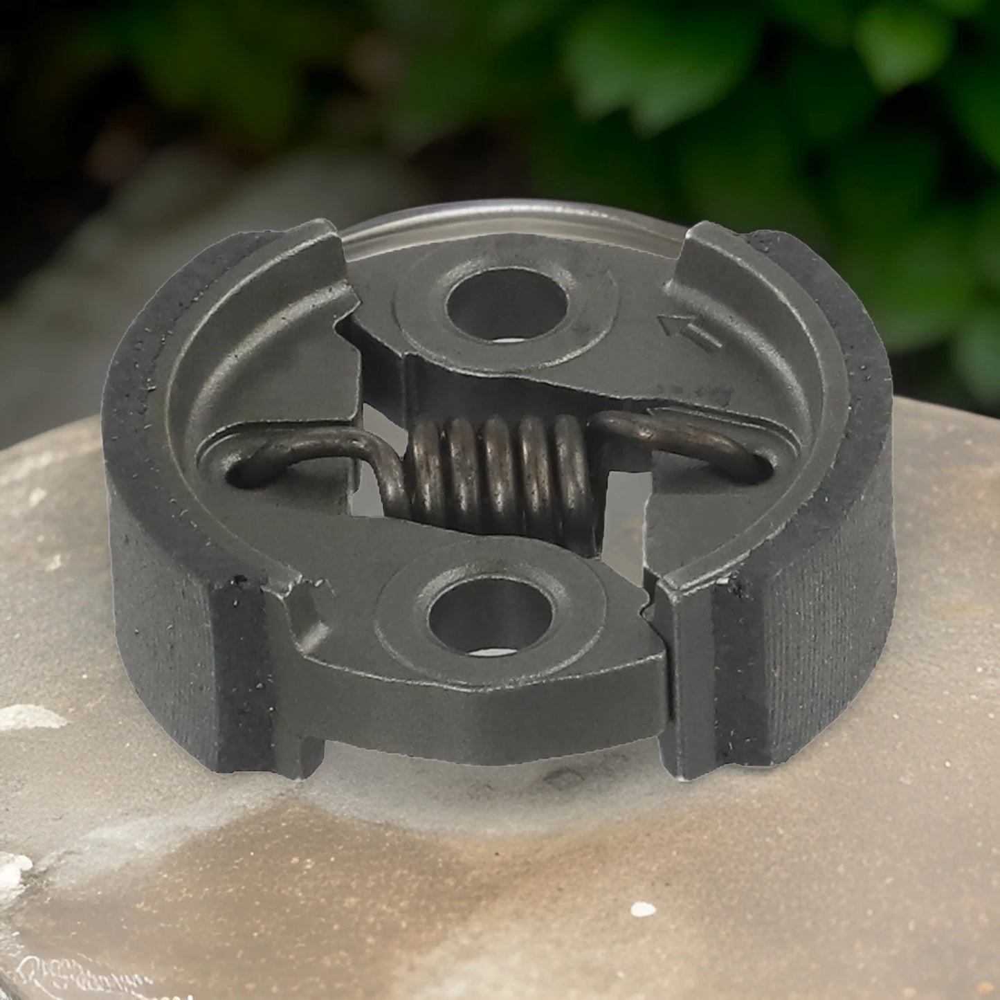 Clutch Assy For Honda GX22 GX25 GX25N GX25NT GX25T HHT25S UMK422 UMK425 Trimmers  Outdoor Power Equipment  1*Clutch
