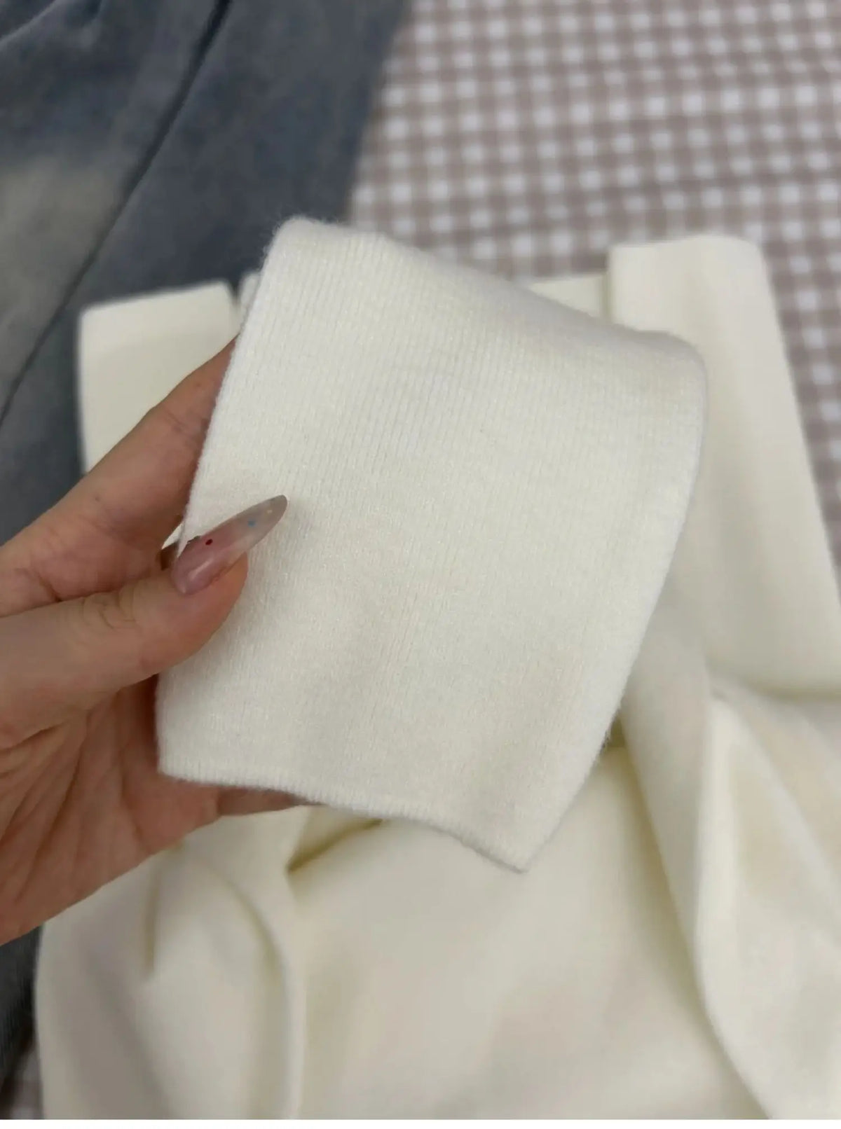 Women's vintage turtleneck sweater — view 12 of 20