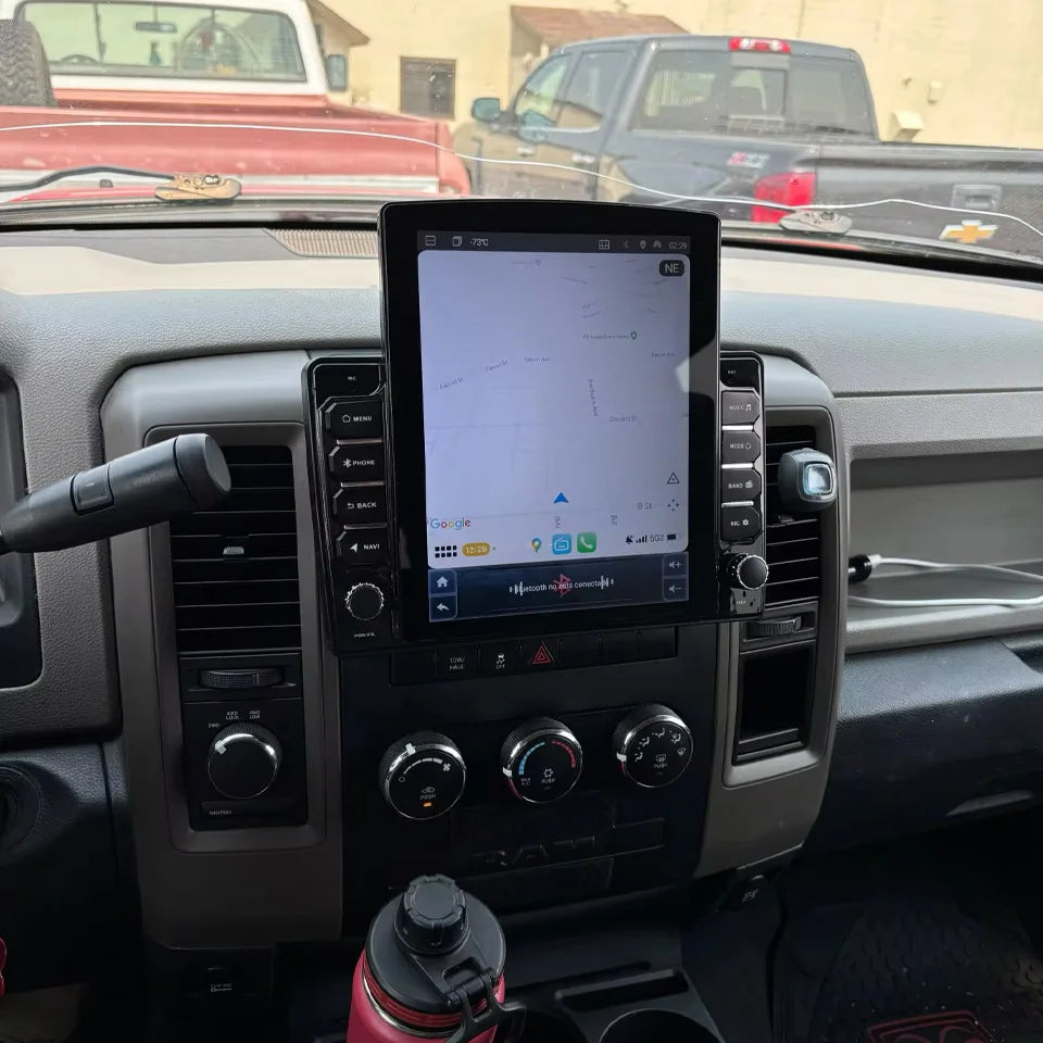 Android Car Radio Head Unit with GPS & CarPlay for Dodge Ram 1500/2500 (2008-2012)