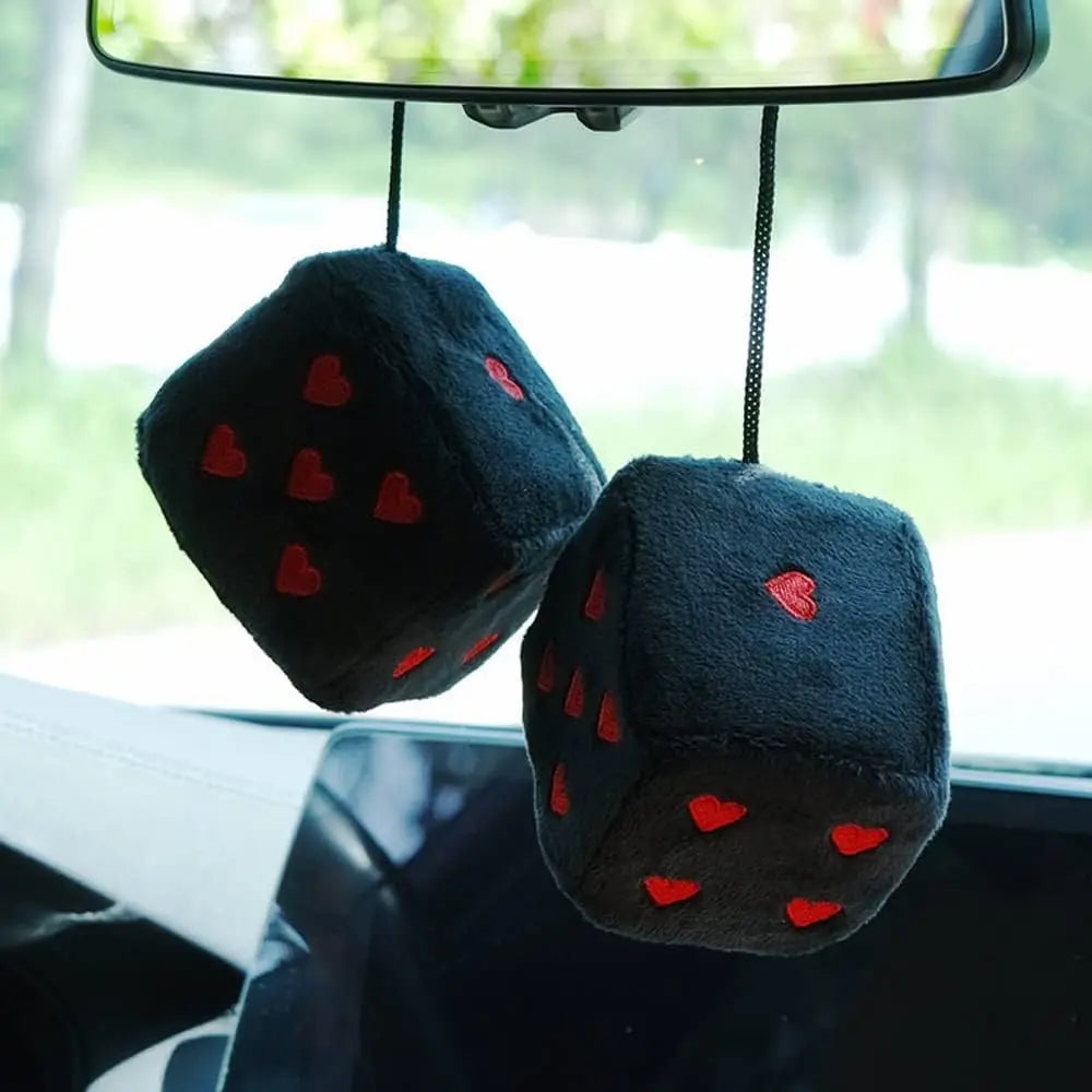 1 Pair 7cm Fuzzy Plush Dice Heart Shape Decor for Car Rearview Mirror, Retro Square Decoration Dice for Car Hanging Accessories