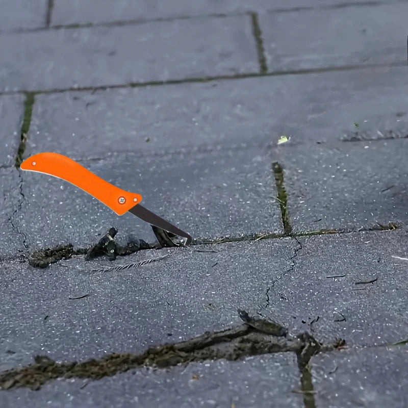 Foldable lightweight metal garden weeding tool