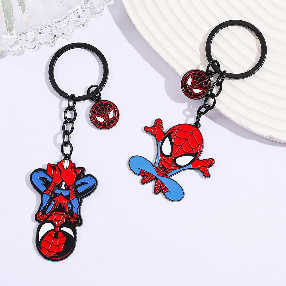 Red Spider Hero Keychain Cute Cartoon Character Enamel Heart Keyring Bag Charm for Movie Fans Gift Accessory