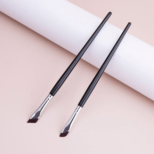 Sickle Eyeliner Brush with Blade Design for Eyeshadow & Eyebrows - photo 6