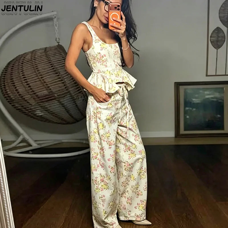 Printed Vest & Ruffle Wide-Leg Pants Set — Women's 2-Piece