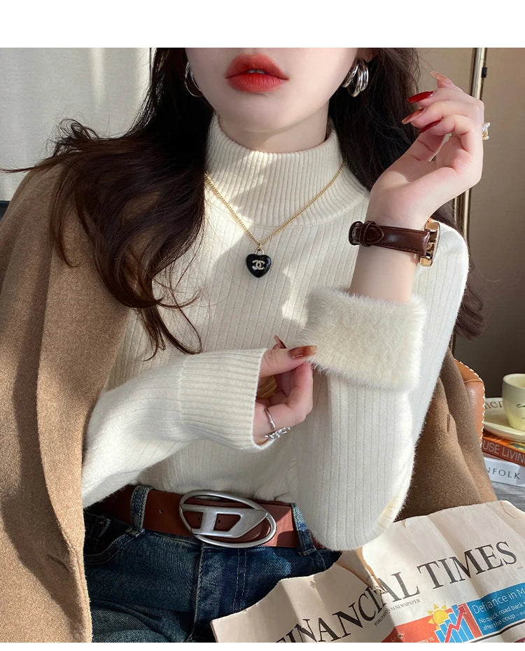 Women's thermal turtleneck top, velvet-lined — view 11 of 20