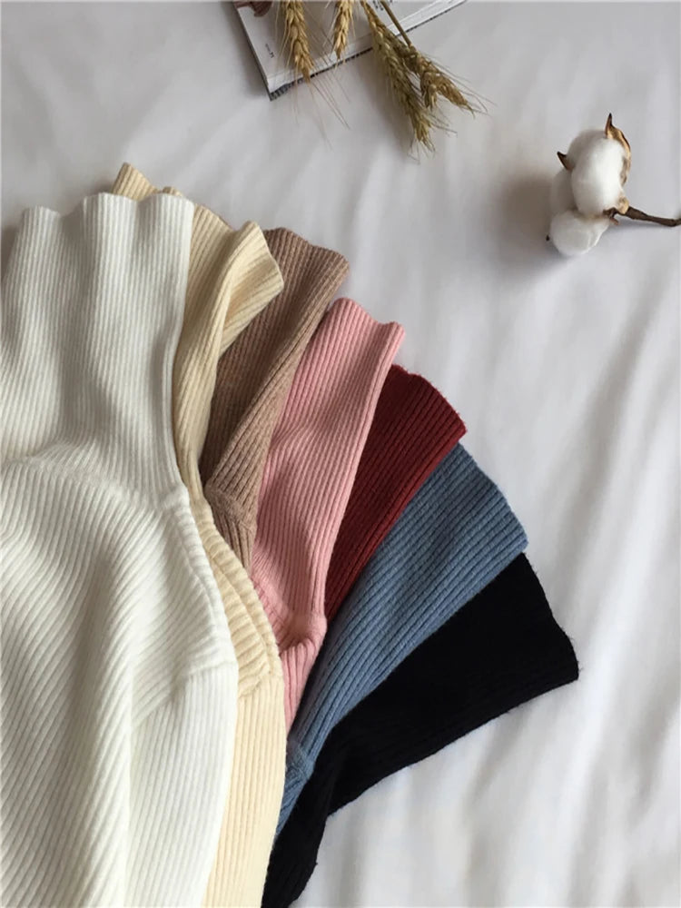 Women's ribbed turtleneck sweater, thick knit — view 3 of 20