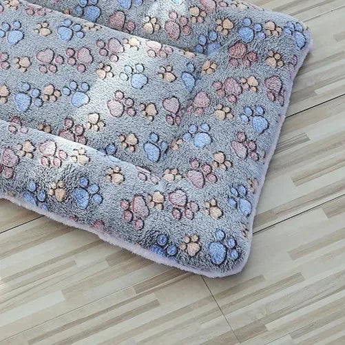 Flannel Pet Blanket Mat - Soft Washable Dog & Cat Sleeping Pad - photo 9