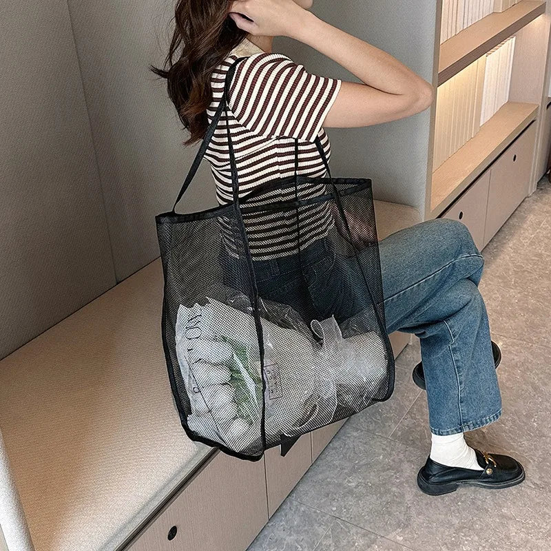 New transparent mesh shoulder bag, stylish and lightweight, with ample capacity, versatile for shopping, beach bag.