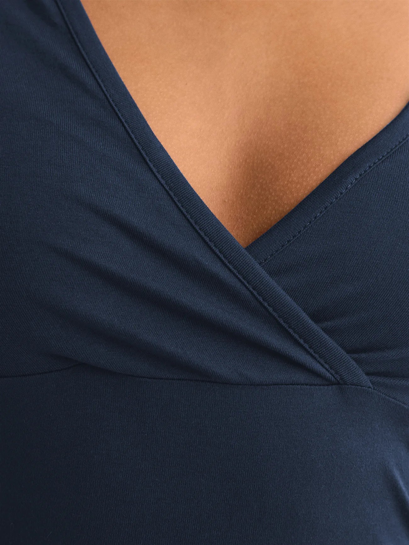 2026 Summer New Fashion Women's T-Shirt Solid-Color Slim-Fit V-Neck Short-Sleeve Top Y2k Clothing