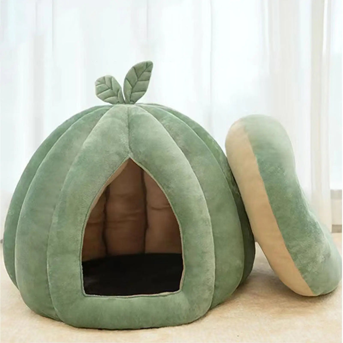 Pumpkin Cat Cave Bed - Enclosed Halloween Hideaway – photo 2