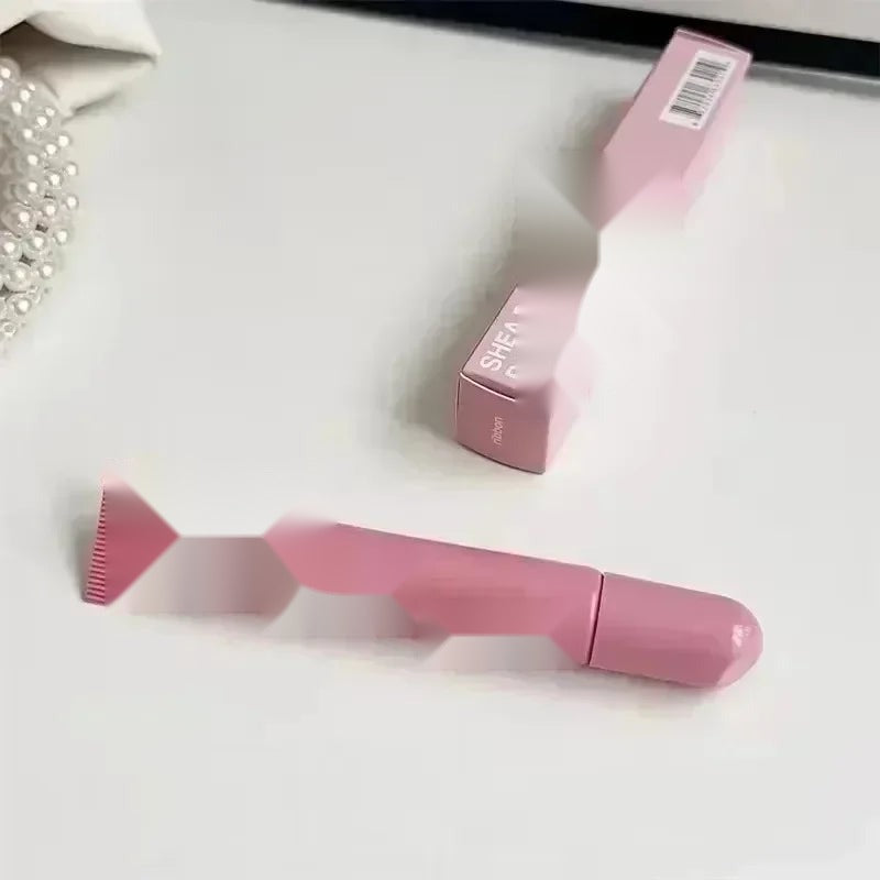 Pink Tinted Lip Oil Gloss – Glossy, Non-Sticky Shine