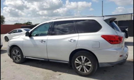 2018 Nissan pathfinder 3.5L  6