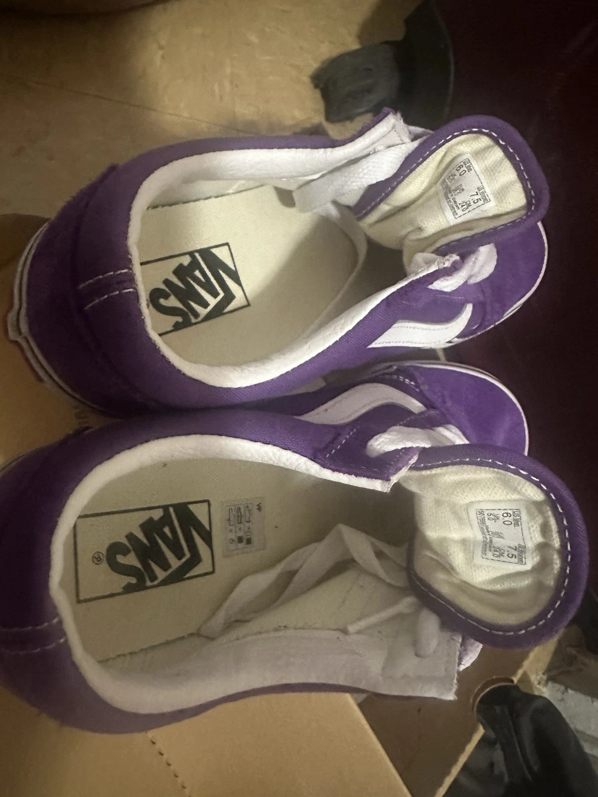 pre-owned VANS - Unisex2